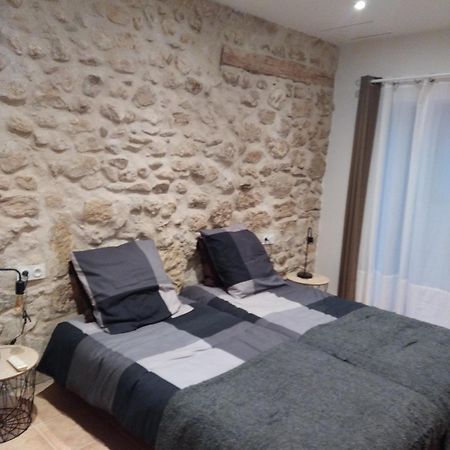 Mas De La Sauline Bed and Breakfast La Roque-d'Antheron Εξωτερικό φωτογραφία