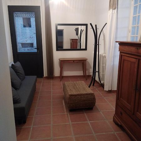 Mas De La Sauline Bed and Breakfast La Roque-d'Antheron Εξωτερικό φωτογραφία