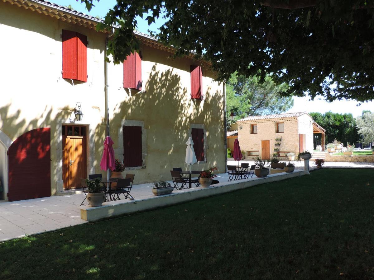 Mas De La Sauline Bed and Breakfast La Roque-d'Antheron Εξωτερικό φωτογραφία
