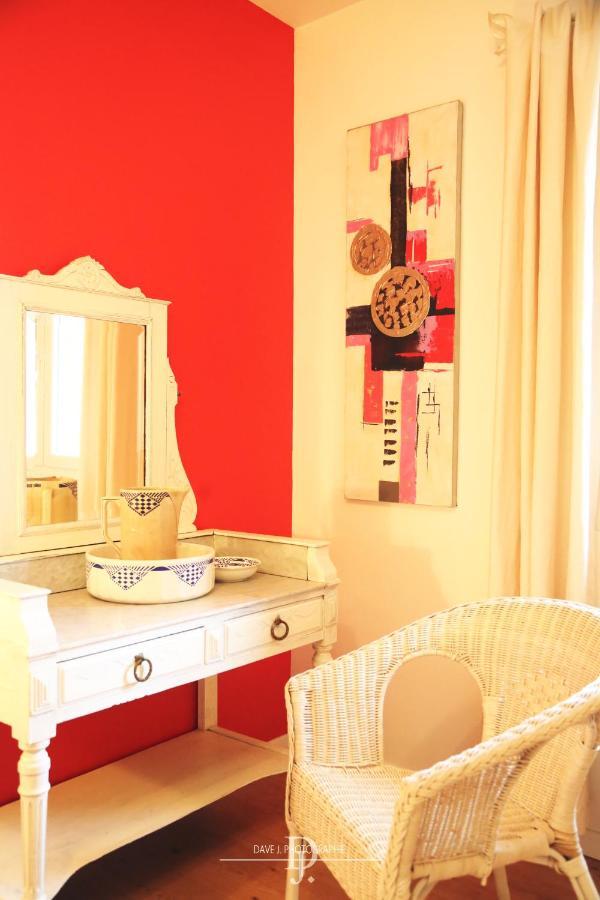 Mas De La Sauline Bed and Breakfast La Roque-d'Antheron Εξωτερικό φωτογραφία