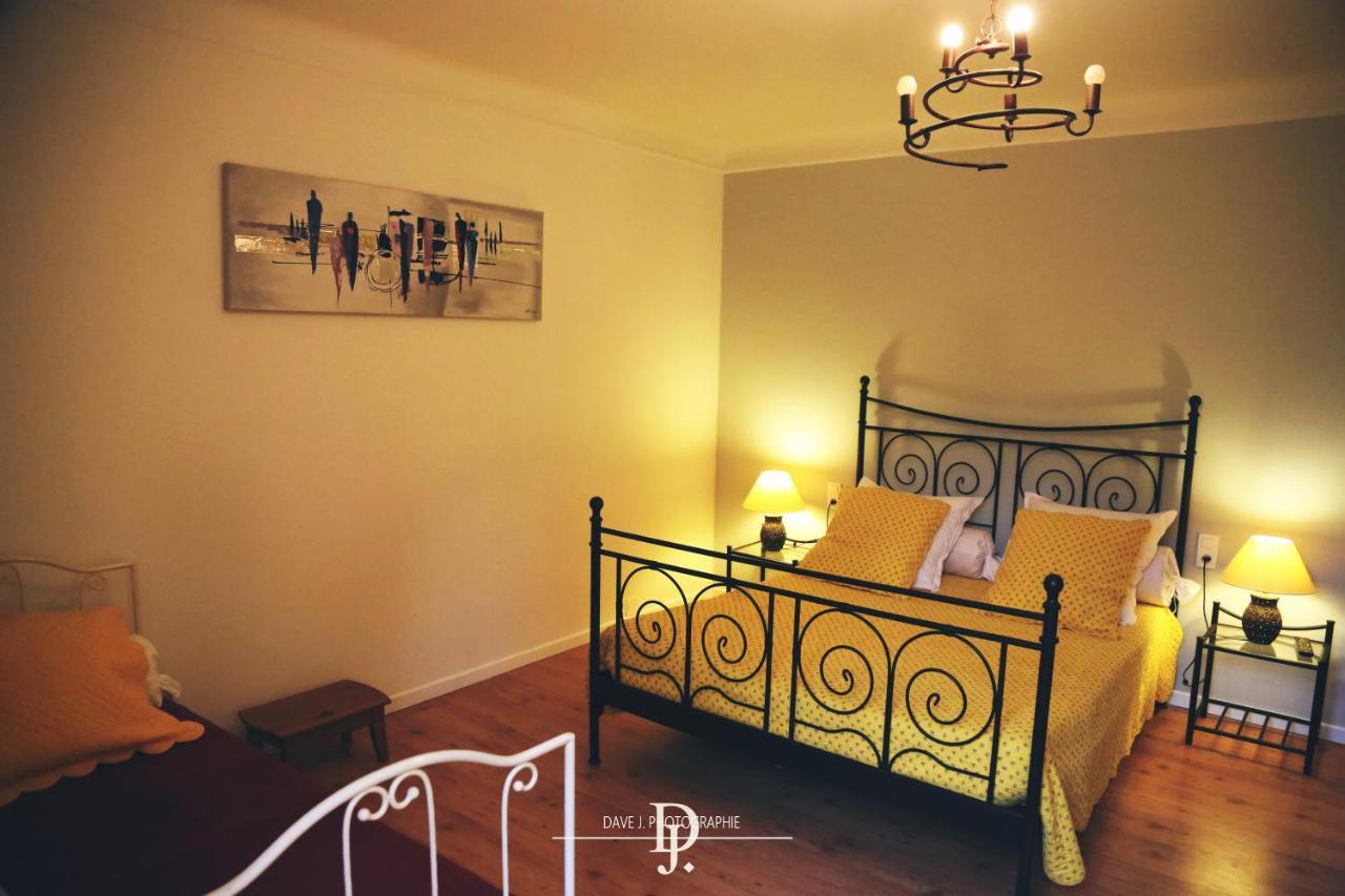 Mas De La Sauline Bed and Breakfast La Roque-d'Antheron Εξωτερικό φωτογραφία